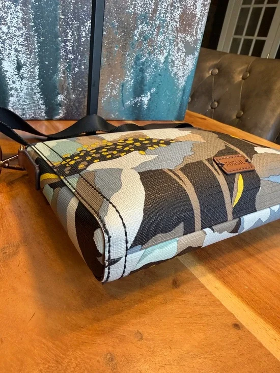 Fossil Boho Floral Coated Canvas Crossbody Bag Brown/Blue Gold (GUC) - Picture 15 of 17